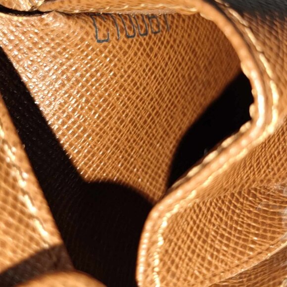 Louis Vuitton Two-folded wallet monogram - Picture 5 of 14